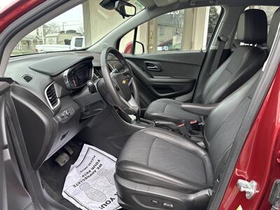 2021 Chevrolet Trax LT   - Photo 8 - Rushville, IN 46173