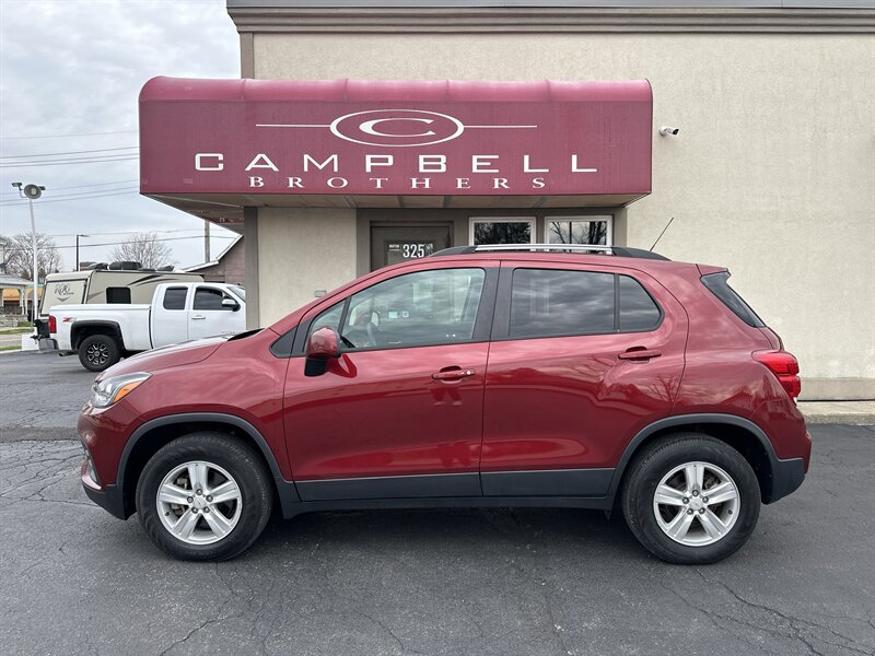 2021 Chevrolet Trax LT   - Photo 1 - Rushville, IN 46173