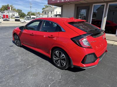 2017 Honda Civic LX - Photo 7 - Rushville, IN 46173