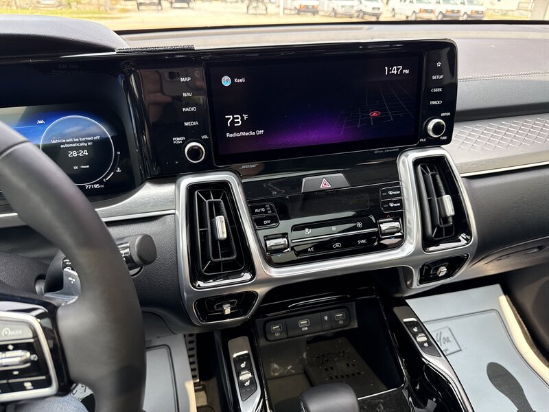 2021 Kia Sorento SX Prestige photo 13