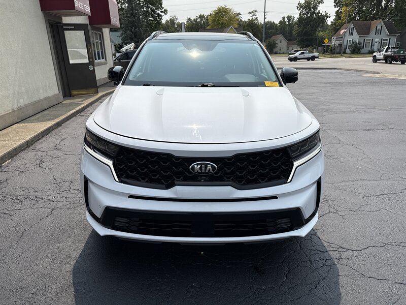 2021 Kia Sorento SX Prestige photo 2