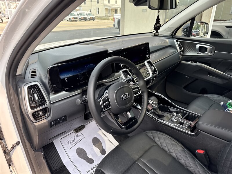2021 Kia Sorento SX Prestige photo 9