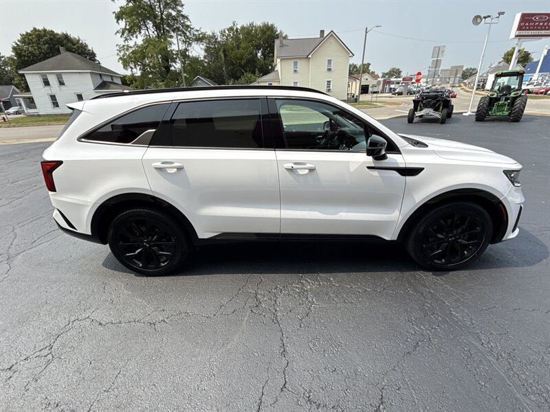 2021 Kia Sorento SX Prestige photo 5