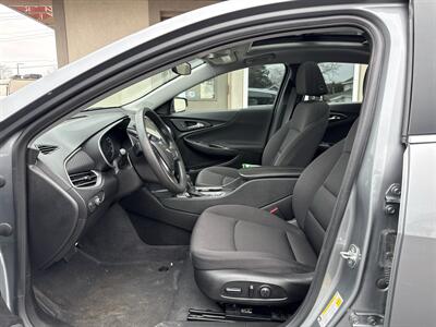 2024 Chevrolet Malibu LT   - Photo 8 - Rushville, IN 46173