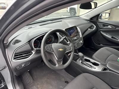 2024 Chevrolet Malibu LT   - Photo 9 - Rushville, IN 46173
