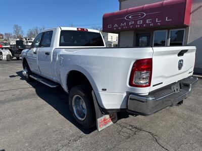 2024 RAM 3500 Big Horn   - Photo 8 - Rushville, IN 46173