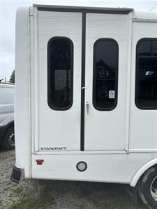 2017 Ford E-450 SD   - Photo 3 - Rushville, IN 46173