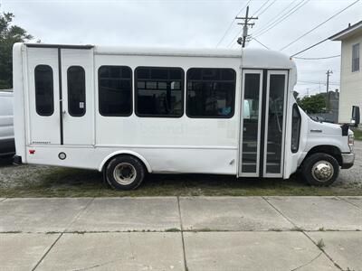 2017 Ford E-450 SD Full-Size