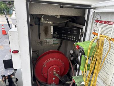 2012 Ford F-550 Super Duty - Photo 12 - Rushville, IN 46173