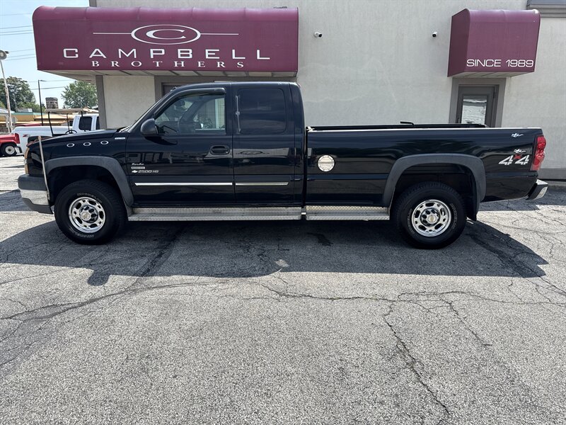 2003 Chevrolet Silverado 2500HD LS - Photo 1 - Rushville, IN 46173