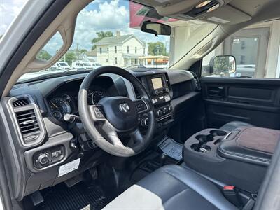 2020 RAM 3500 Tradesman   - Photo 10 - Rushville, IN 46173