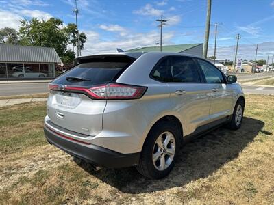 2018 Ford Edge SE   - Photo 6 - Rushville, IN 46173