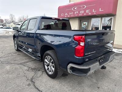 2022 Chevrolet Silverado 1500 Limited LT   - Photo 8 - Rushville, IN 46173