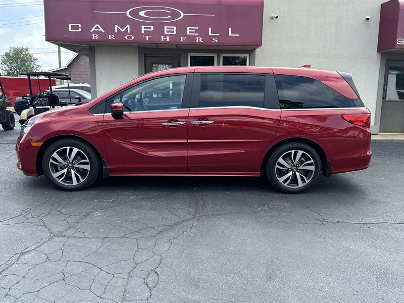 2023 Honda Odyssey Touring  