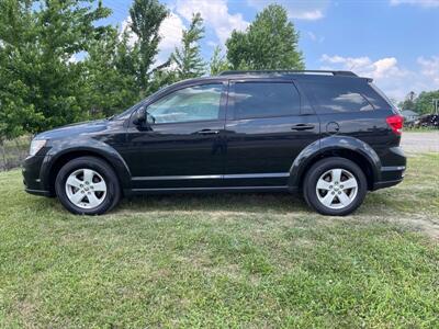 2012 Dodge Journey SXT   - Photo 1 - Rushville, IN 46173