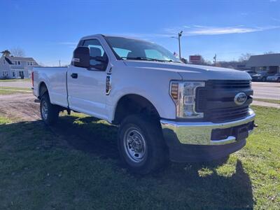 2019 Ford F-250 Super Duty XL   - Photo 4 - Rushville, IN 46173