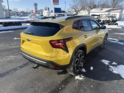 2025 Chevrolet Trax RS - Photo 5 - Rushville, IN 46173
