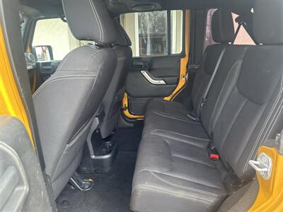 2014 Jeep Wrangler Unlimited Sahara   - Photo 10 - Rushville, IN 46173