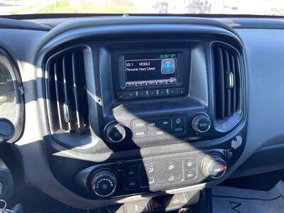 2016 Chevrolet Colorado Work Truck   - Photo 11 - Rushville, IN 46173