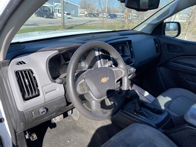 2016 Chevrolet Colorado Work Truck   - Photo 10 - Rushville, IN 46173