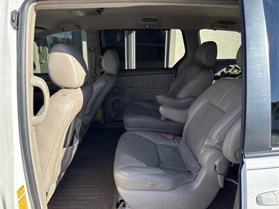 2010 Toyota Sienna XLE - Photo 10 - Rushville, IN 46173