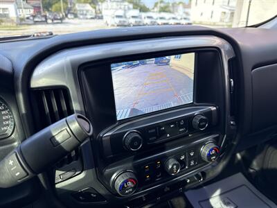 2017 Chevrolet Silverado 2500 LT   - Photo 16 - Rushville, IN 46173
