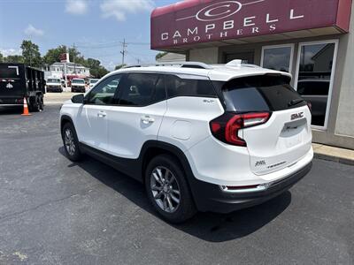2024 GMC Terrain SLT   - Photo 8 - Rushville, IN 46173