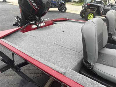 2024 Tracker Bass Tracker Classic XL - Photo 14 - Rushville, IN 46173