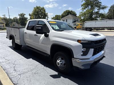 2021 Chevrolet Silverado 3500HD CC Work Truck   - Photo 4 - Rushville, IN 46173