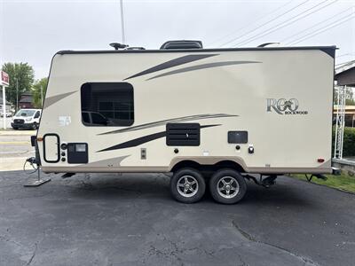 2018 Forest River Roo   - Photo 17 - Rushville, IN 46173