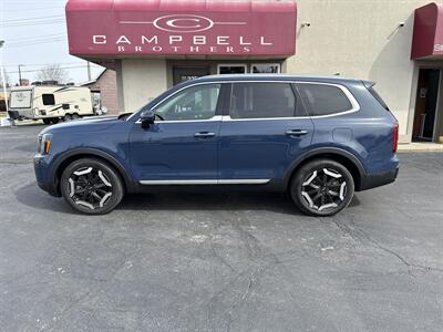 2023 Kia Telluride S SUV