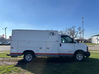 2012 Chevrolet Express 3500   - Photo 5 - Rushville, IN 46173