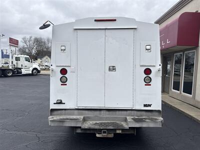 2012 Chevrolet Express 3500   - Photo 6 - Rushville, IN 46173