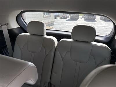 2022 Kia Sorento X-Line S - Photo 12 - Rushville, IN 46173