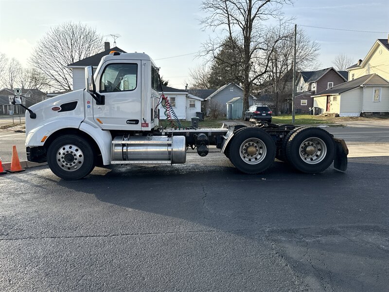 2016 Peterbilt &laquo;model&raquo;   - Photo 1 - Rushville, IN 46173
