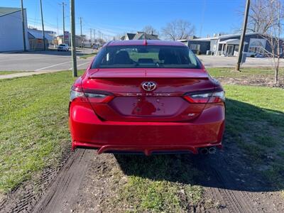 2024 Toyota Camry SE   - Photo 7 - Rushville, IN 46173