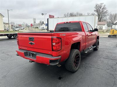2017 Chevrolet Silverado 1500 LT   - Photo 5 - Rushville, IN 46173