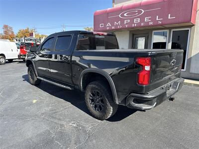 2025 Chevrolet Silverado 1500 ZR2   - Photo 7 - Rushville, IN 46173