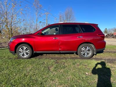 2020 Nissan Pathfinder SV   - Photo 1 - Rushville, IN 46173