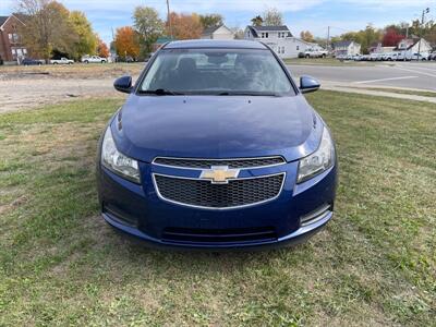 2012 Chevrolet Cruze ECO   - Photo 2 - Rushville, IN 46173