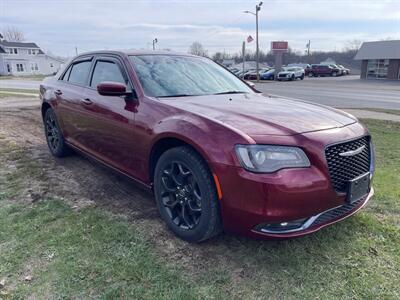 2019 Chrysler 300 S   - Photo 4 - Rushville, IN 46173