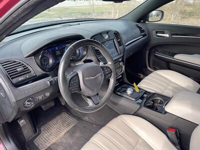 2019 Chrysler 300 S   - Photo 10 - Rushville, IN 46173