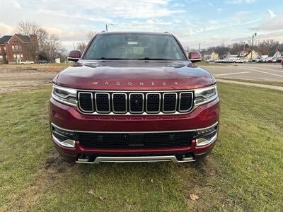 2022 Jeep Wagoneer Series II   - Photo 3 - Rushville, IN 46173