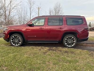 2022 Jeep Wagoneer Series II   - Photo 1 - Rushville, IN 46173