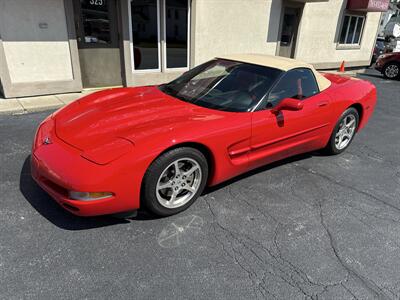 2004 Chevrolet Corvette Convertible - Photo 12 - Rushville, IN 46173