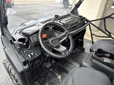 2025 CAN AM Defender XT - Photo 10 - Rushville, IN 46173