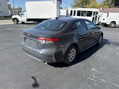 2024 Toyota Corolla LE - Photo 5 - Rushville, IN 46173