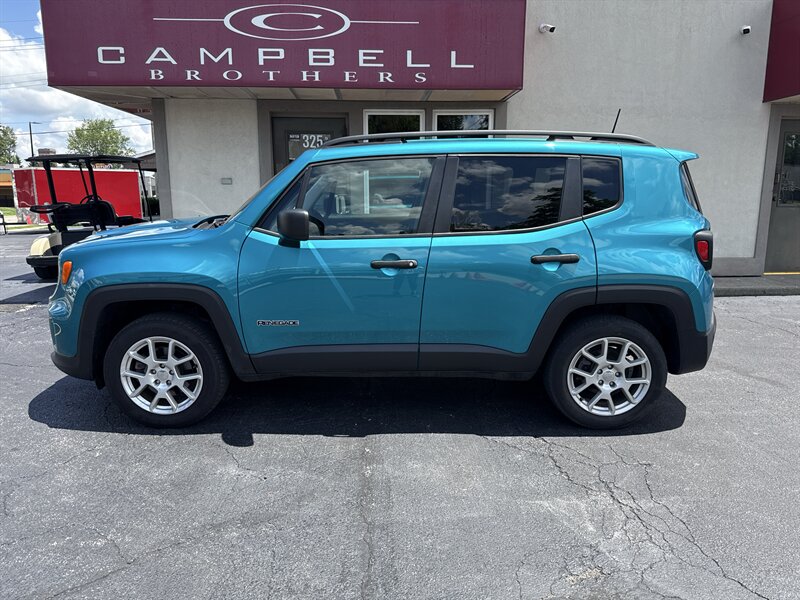 2021 Jeep Renegade Sport   - Photo 1 - Rushville, IN 46173