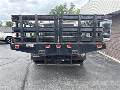 2013 Ford F-550 XL   - Photo 5 - Rushville, IN 46173