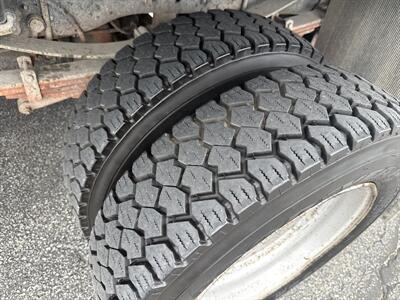 2013 Ford F-550 XL   - Photo 8 - Rushville, IN 46173